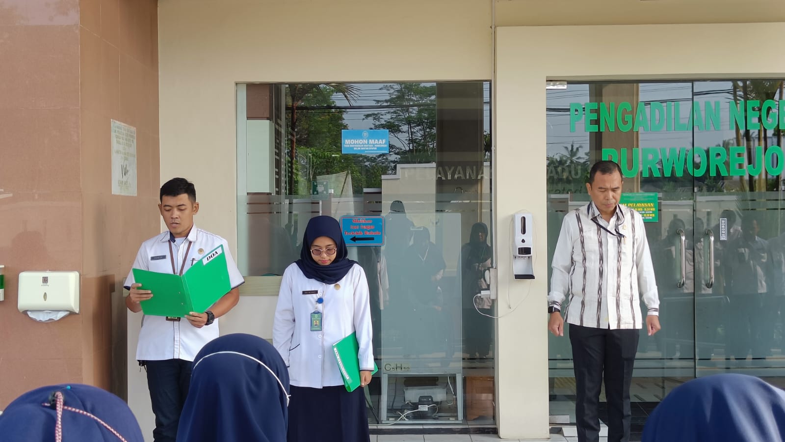 apel pagi